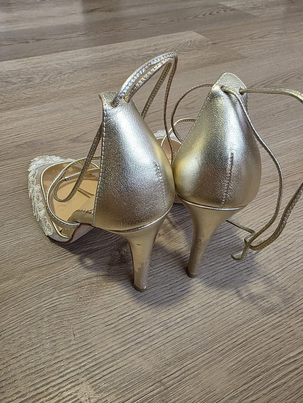 Bella Belle | Anita Gold Lace Wedding Shoes Size 7